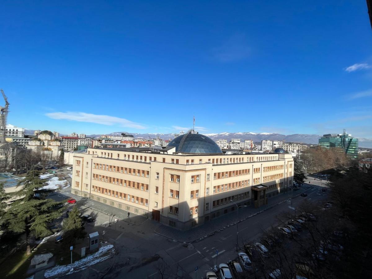 Mickitos City Center Apartment Szkopje Kültér fotó